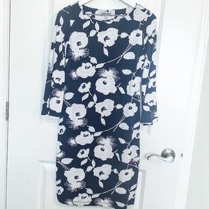 Floral shift dress